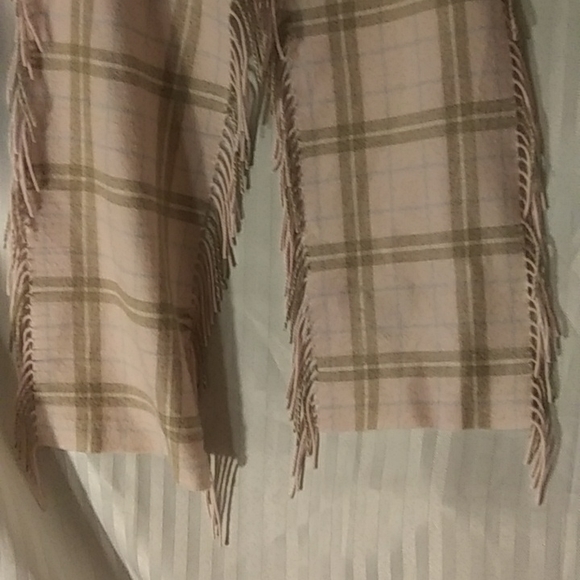 Scarf - Picture 3 of 6